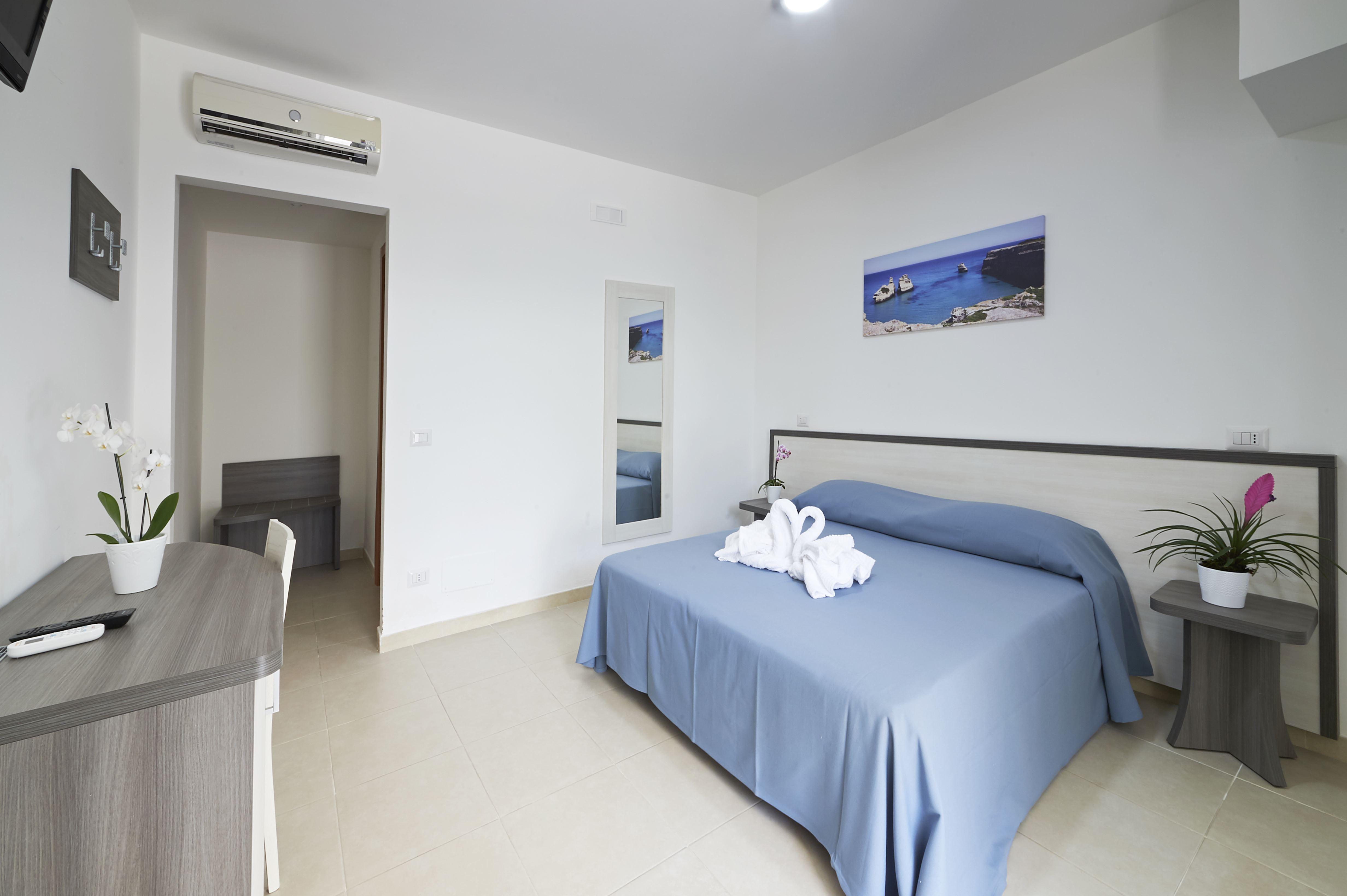 Alba Azzurra - Cdshotels Torre dell'Orso Bagian luar foto