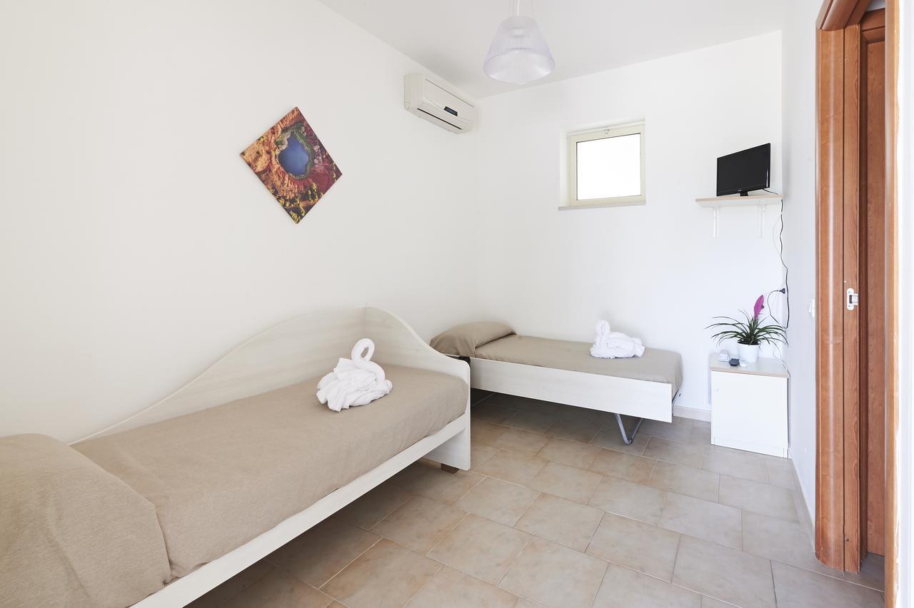 Alba Azzurra - Cdshotels Torre dell'Orso Bagian luar foto